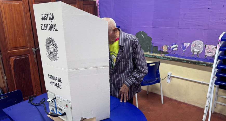 Segundo turno das Eleições Gerais de 2026 transcorreu sem ocorrências graves e com apenas quatro...