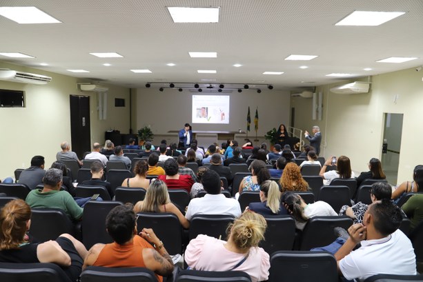 Capacitação eleitoral em Macapá: TRE Amapá promove cursos sobre Registro de Candidaturas, Desinformação e Propaganda Eleitoral Capacitação eleitoral em Macapá: TRE Amapá promove cursos sobre Registro de Candidaturas, Desinf...