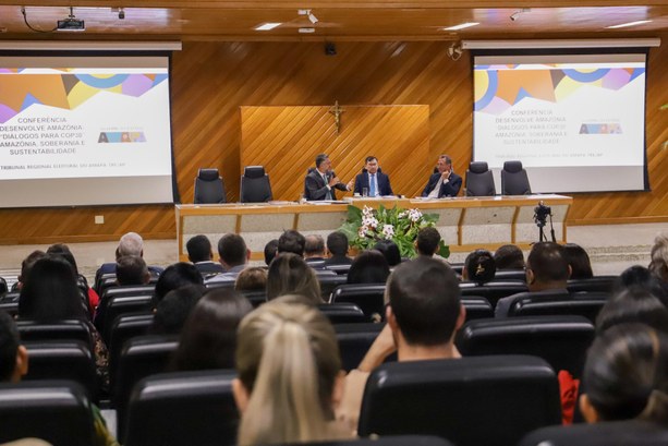 Conferência: TRE Amapá recebe especialistas de diferentes áreas para debater a Amazônia Conferência: TRE Amapá recebe especialistas de diferentes áreas para debater a Amazônia