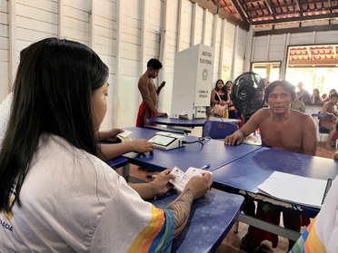 Eleições 2026: Mesários indígenas conduzem atendimento em idioma Wajãpi