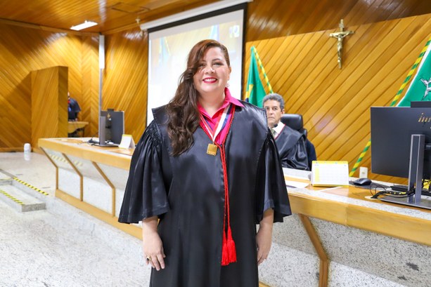 Juiza Thina Luiza Sousa toma posse na Corte Eleitoral A magistrada assume o cargo de Titular da Classe dos Juízes de Direito para o biênio 2023-2025