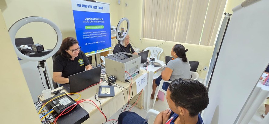 Justiça Eleitoral encerra atendimentos no arquipélago do Bailique com destaque para cidadania e inclusão Justiça Eleitoral encerra atendimentos no arquipélago do Bailique com destaque para cidadania e ...