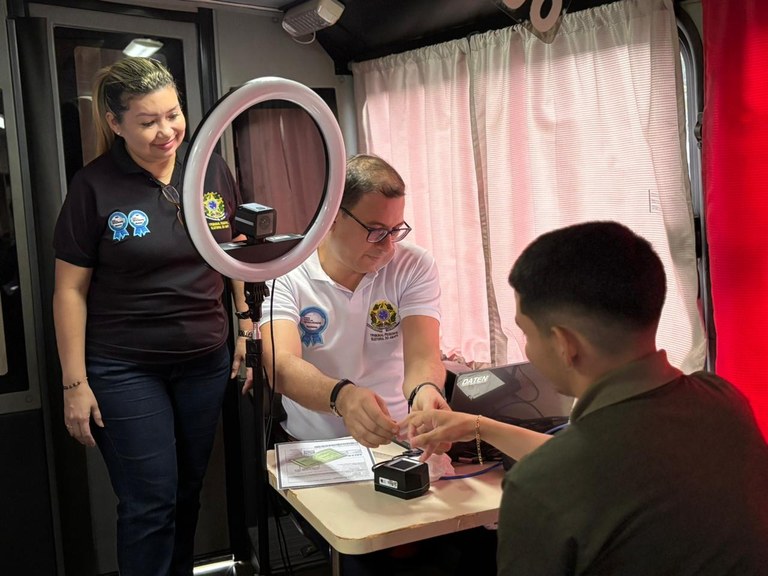 Justiça Eleitoral presente: TRE Amapá leva atendimento itinerante para eleitores atendidos pelo ...