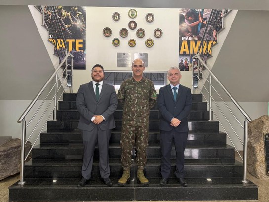 Pop Rua Jud firma parceria com Exército Brasileiro no Amapá Pop Rua Jud firma parceria com Exército Brasileiro no Amapá