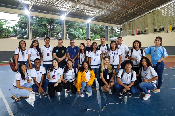 Presidente do TRE Amapá participa das celebrações do Dia do Jovem na Escola Estadual Mineko Haya...
