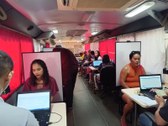 A ação itinerante da Justiça Eleitoral oferece atendimentos de alistamento de eleitores, revisão...