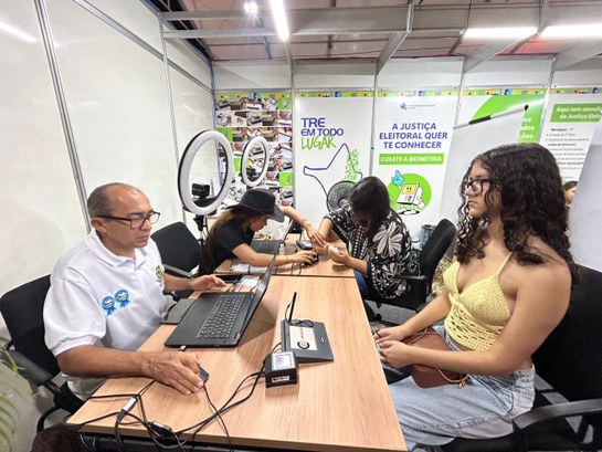 TRE Amapá conclui atendimentos na 54ª Expofeira e aproxima a Justiça Eleitoral do eleitor