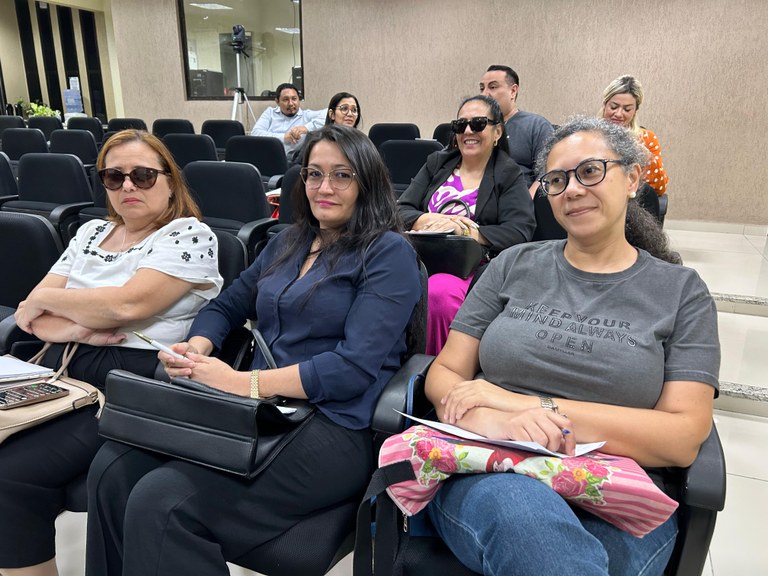 TRE Amapá debate presença indígena em contexto urbano durante curso de formação