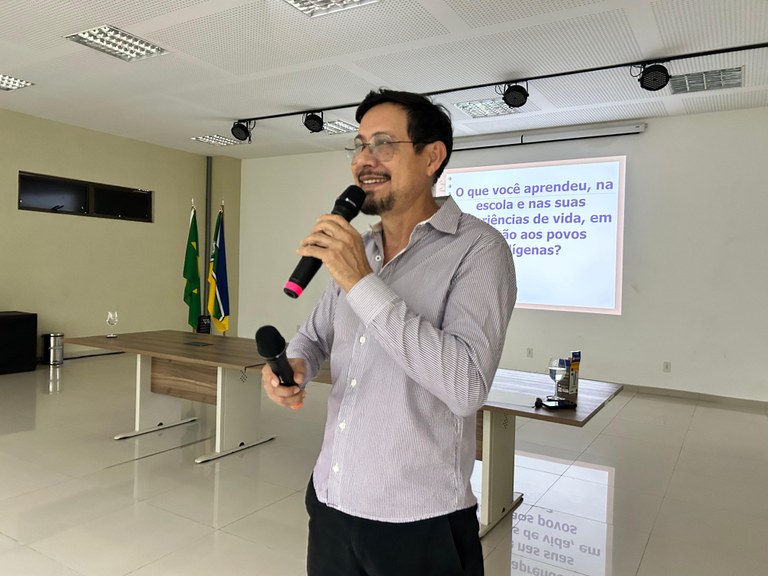 TRE Amapá debate presença indígena em contexto urbano durante curso de formação