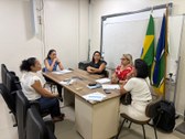 Durante a reunião, foram discutidas as diretrizes da campanha institucional voltada à prevenção,...