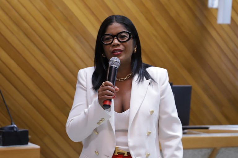 TRE Amapá inicia curso sobre candidaturas femininas, afrodescendentes e dos Povos Originários