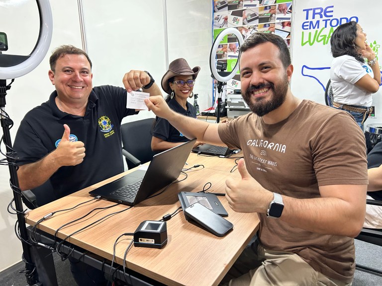 TRE Amapá marca presença na 54ª Expofeira com estande de atendimentos ao eleitorado