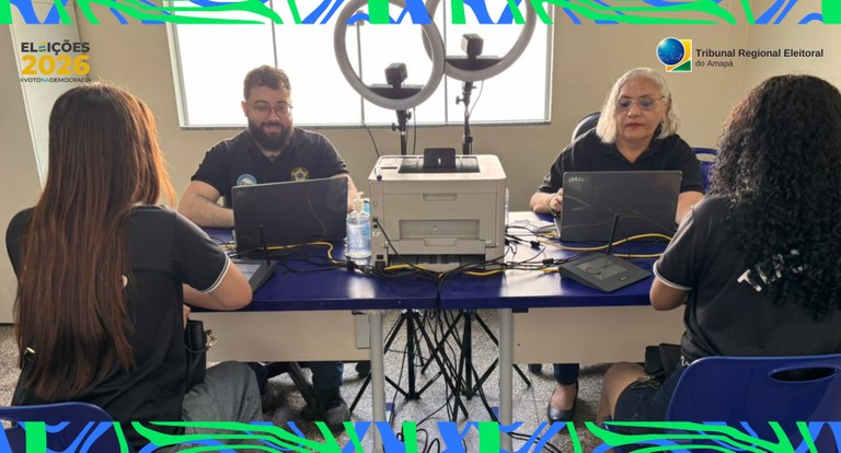 TRE Amapá promove ação cívica “Meu Primeiro Voto” e leva alistamento eleitoral a jovens na Escola Raimunda Virgulino TRE Amapá promove ação cívica “Meu Primeiro Voto” e leva alistamento eleitoral a jovens na Escol...
