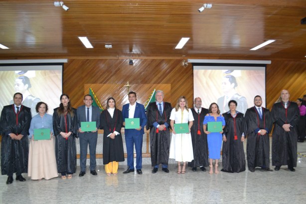 TRE Amapá realiza cerimônia de diplomação dos eleitos ao cargo de deputado federal nas Eleições 2022 TRE Amapá realiza cerimônia de diplomação dos eleitos ao cargo de deputado federal nas Eleições ...