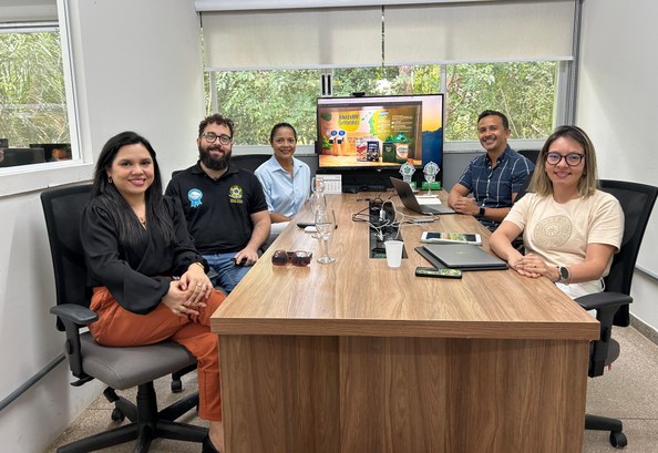 TRE-AP discute parceria com a UNIFAP Digital para ações de sustentabilidade TRE-AP discute parceria com a UNIFAP Digital para ações de sustentabilidade