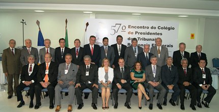 TRE-AP Encontro de Presidentes dos TREs TRE-AP Encontro de Presidentes dos TRE's