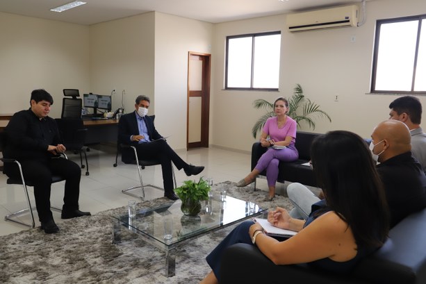 A meta é direcionar a atuação da Justiça Eleitoral Amapaense no atendimento aos eleitores com de...