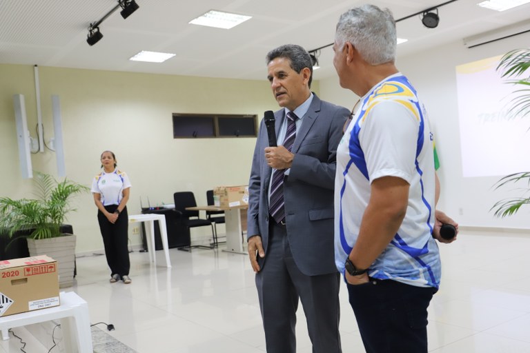 Treinamento de mesários: 6 mil mesários recebem capacitação em Macapá