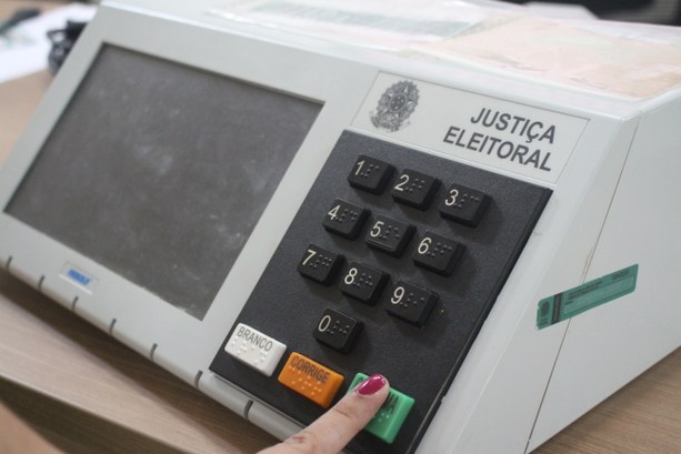 Eleições 2018: como votar na urna eletrônica