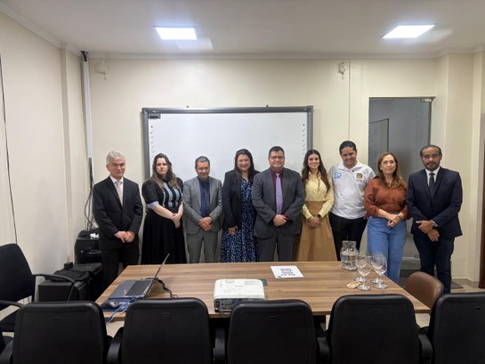 Juízes eleitorais do Amapá participam de novo módulo de capacitação nacional promovida pelo TSE No Amapá, os magistrados das Zonas Eleitorais acompanharam a capacitação diretamente da sede do ...