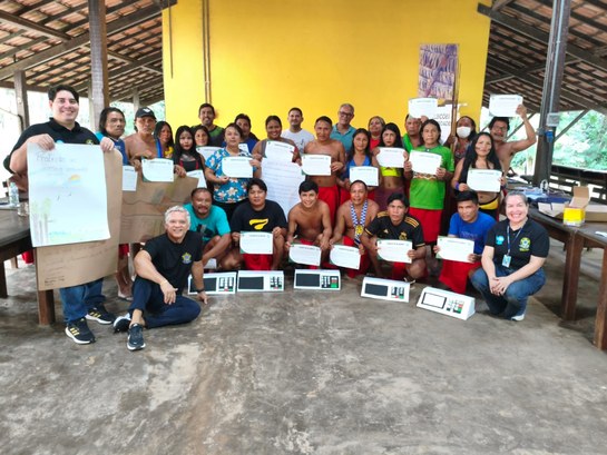 Justiça Eleitoral do Amapá promove ação de cidadania indígena na Aldeia Aramirã Nesta nova etapa, foi promovida uma oficina sobre políticas públicas e pensamento coletivo, reun...