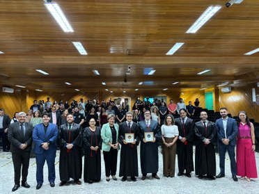 Durante a reunião no plenário, o presidente do TRE Amapá, desembargador Carmo Antônio de Souza, ...