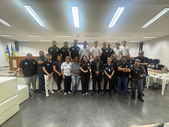 TRE Amapá realiza cerimônia de carga e lacração das urnas eletrônicas para eleição suplementar em Oiapoque TRE Amapá realiza cerimônia de carga e lacração das urnas eletrônicas para eleição suplementar e...