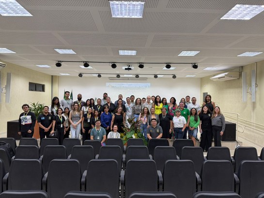 O encontro foi conduzido pelo biólogo e professor da Universidade Federal do Amapá (UNIFAP)