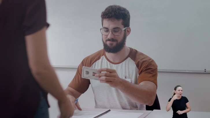 Mesário Voluntário 30s com Libras